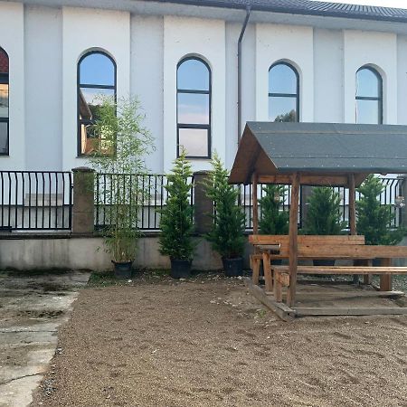 Master Adventure Guest House Vadu Crisului Dış mekan fotoğraf